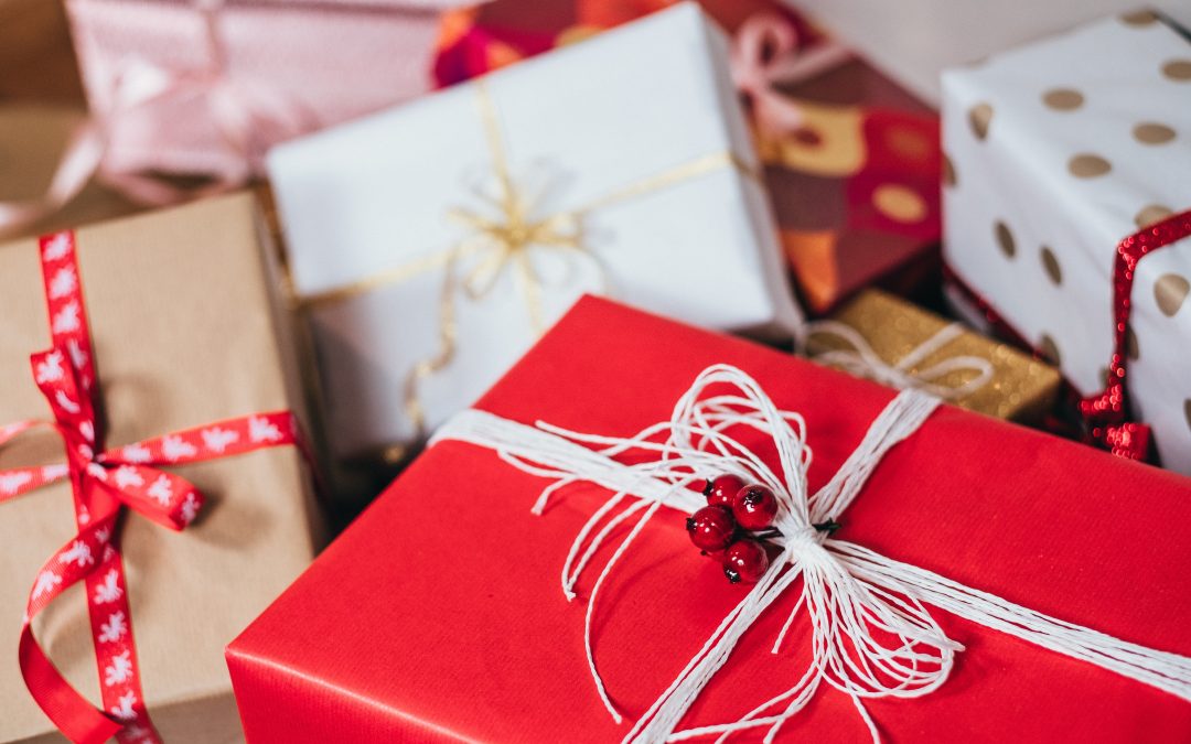 Queremos entregarte algunos regalos para que los disfrutes en estas fiestas